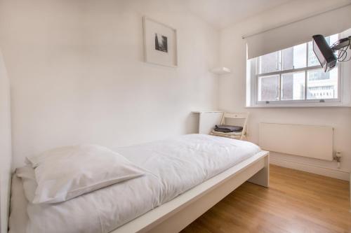 Charlotte Street Rooms by Allô Housing - image 8