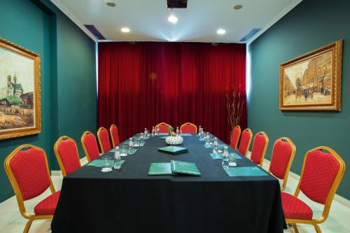 ディプロマット ホテル&スパ