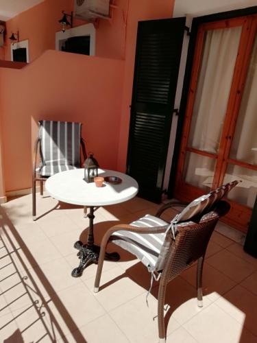 Marilena Studios And Apartments - image 3