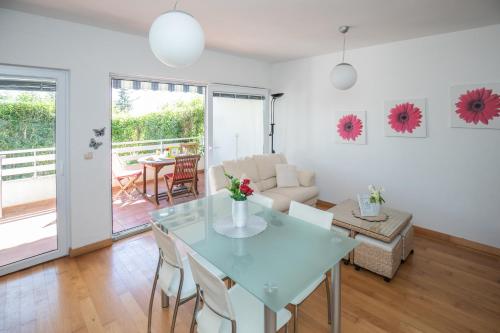  Apartman Vucak, Unterkunft in Petrčane