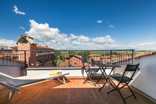 Balcony/terrace, Galeria Home Apartments in Other