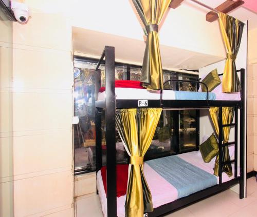 Town Hostel Mumbai - AC Dormitory – Bombay/ Mumbai, KY