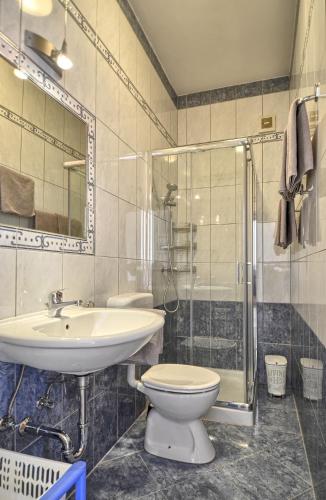 Apartment - Ground Floor image 3