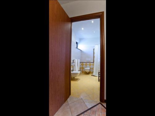 I Grilli - image 12