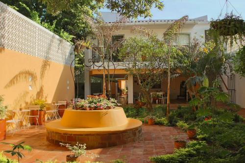 ห้องอาหาร, Hotel La Gloria in มองโปส