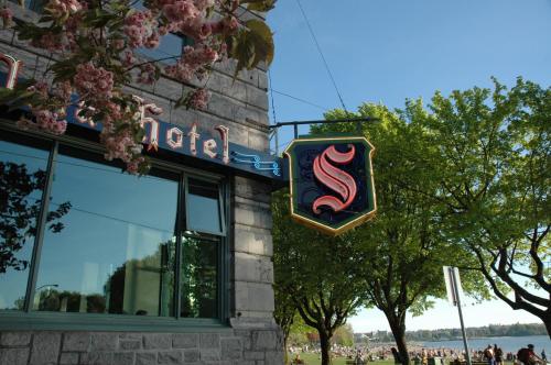 The Sylvia Hotel in Vancouver, Canada