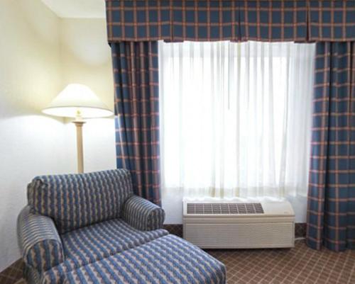 Holiday Inn Express Hotel & Suites Ames