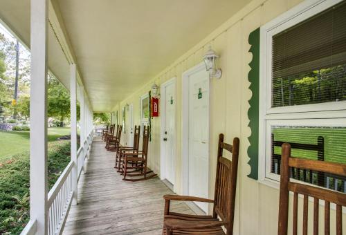 Boxwood Lodge Blowing Rock near Boone-University