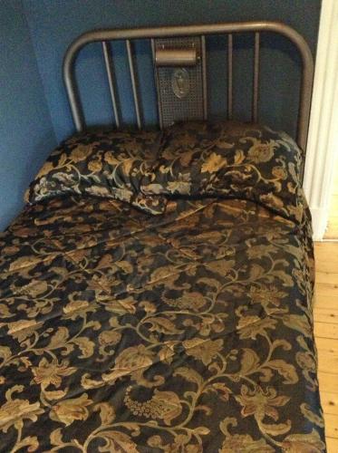 Triple Room with Shared Bathroom