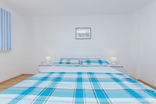 Apartment Island Dream - image 4