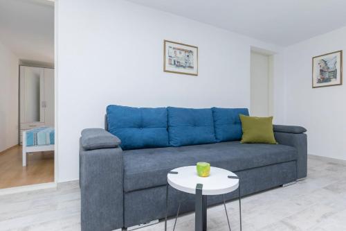 Apartment Island Dream - image 13