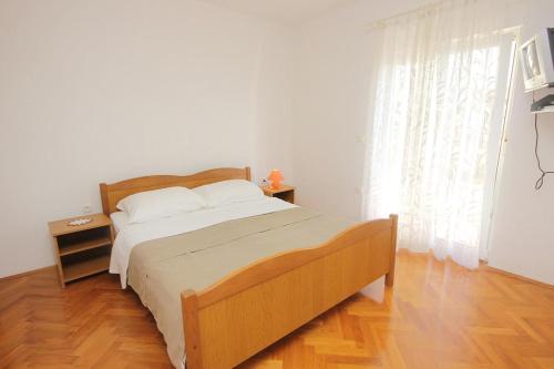 Apartments by the sea Novalja, Pag - 9326
