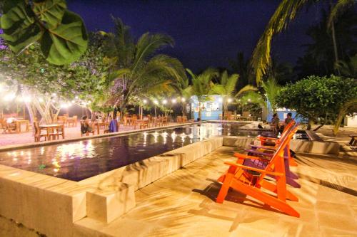 Навколишнє середовище, Blue Mango Beach Hotel in Калабазо