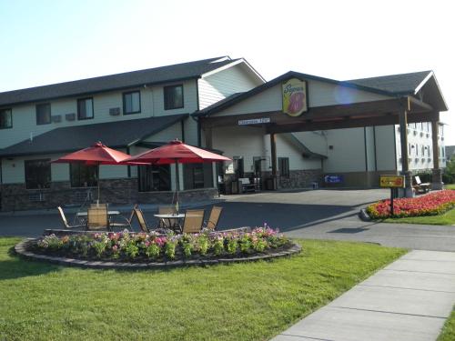 ทางเข้า, ซูเปอร์ 8 บาย วินด์แฮม โบซแมน (Super 8 By Wyndham Bozeman) in โบซแมน (MT)