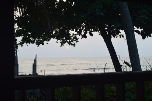 Sea Hut Homestay - image 3