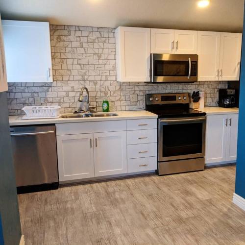 Baby Blue Sky - Price 2bd - Newly remodeled - nearby trails