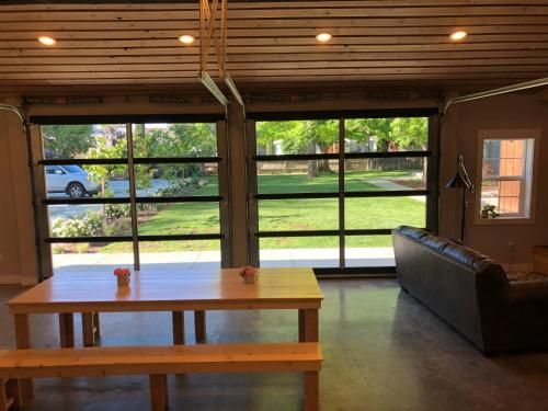 Eastside Guesthouse and Bivy Eastside Guesthouse and Bivy