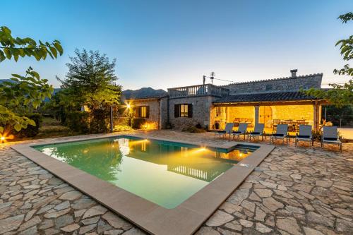 Villa Granoters By homevillas360