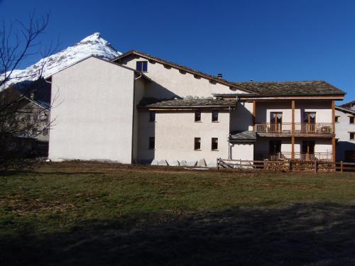 Chalet l'aubépine résidence B&B - image 3