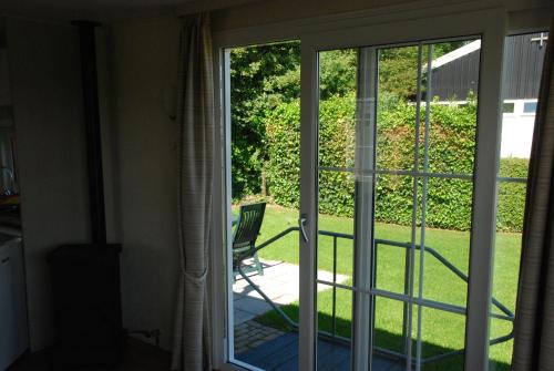 Сад, Minicamping De Visser in Зутеланд