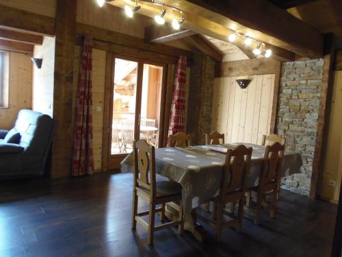 Chalet l'aubépine résidence B&B - image 13