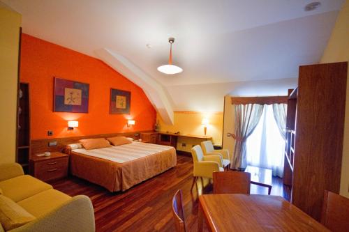 Hotel Los 5 Pinos – Madrid, NC