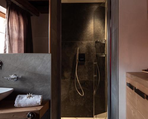 Bathroom, Stella Alpina Suite in Zoldo Alto