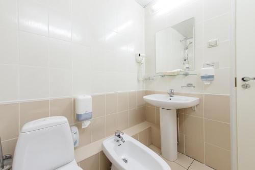Business Hotel Delta - image 2