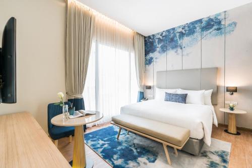 room detail thumbnail 0