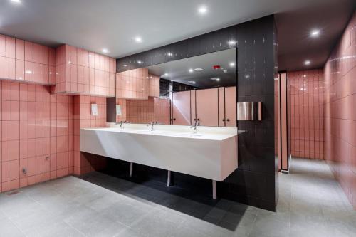 Bathroom, Circular House near Maxwell Road Hawker Centre