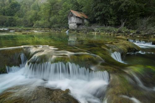 CHERRY HOUSE