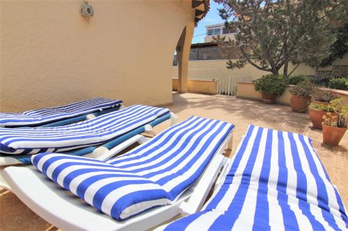 Two-Bedroom Villa image 3