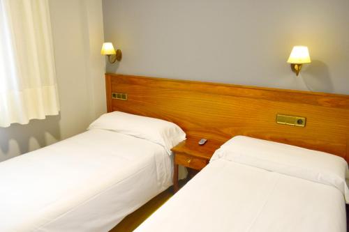 Hotel Los Templarios - image 6