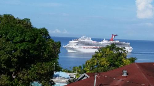 . Ocean View Montego Bay Apartment