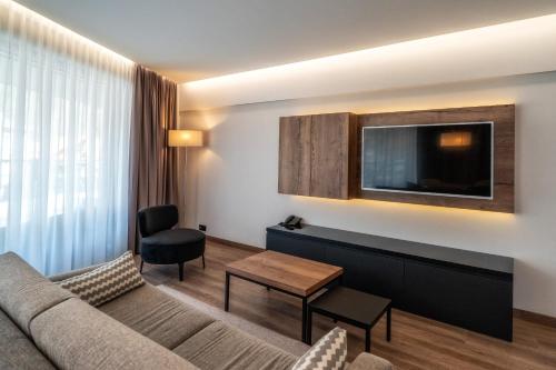 Meta Apartments - image 4