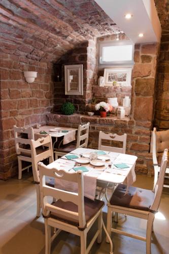 Hotel Villa Marstall - image 2