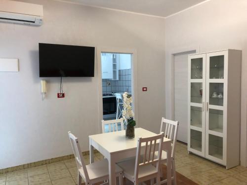 Holiday house in Lungomare Tysandros Giardini Naxos 4
