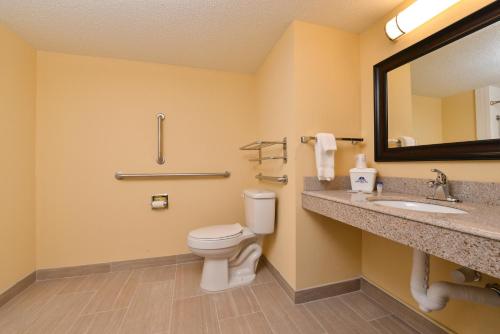 Americas Best Value Inn Tupelo Barnes Crossing