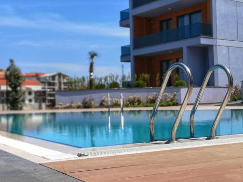 Green Hills Suites - image 9