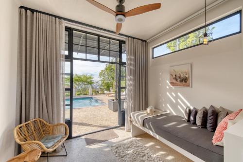 Luxury Double Room image 10
