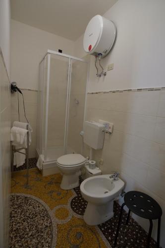 Check-Inn Rooms Genova Centro - image 10