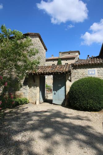 Logis Hôtel Restaurant Gîte La Bastide du Vébron