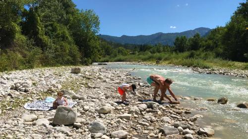 Glamping Villatent at Le Lac Bleu