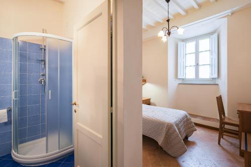 Single Room image 5