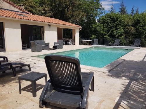 La Casita villa avec piscine prés d'Uzes - Accommodation - Saint-Laurent-la-Vernède