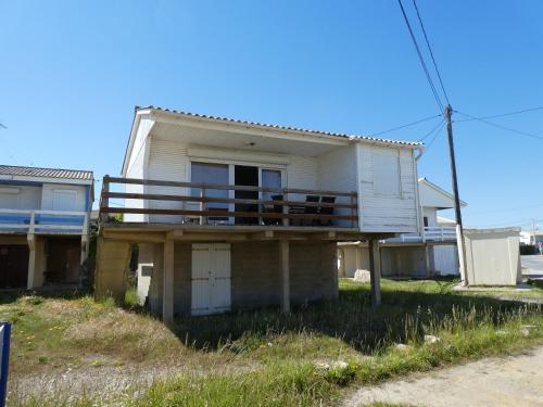 Un Chalet en Bois a la Plage - Location saisonnière - Gruissan