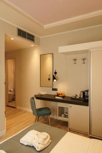 Athens Cypria Hotel - image 13