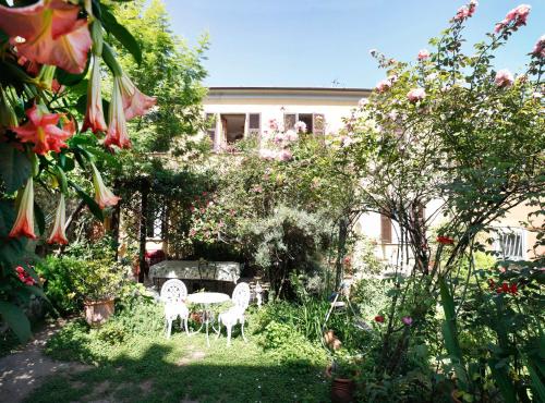  Il Giardino Segreto, Pension in Castelnuovo Magra