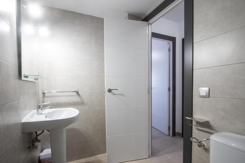 Trebol One Apartments By Mc