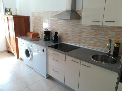 Kitchen, VILLA DIAMOND LA ZENIA in Torrevieja